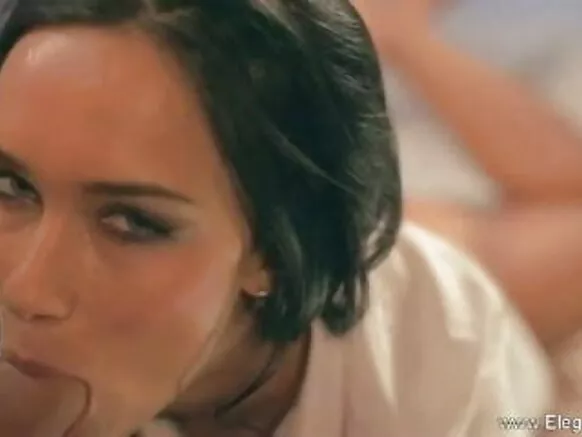 Kyawawan busawa a HD, zaɓi daga hub-anal.
